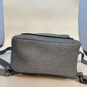 Portland Leather | Bags | Portland Leather Snap Backpack In  display picture 1